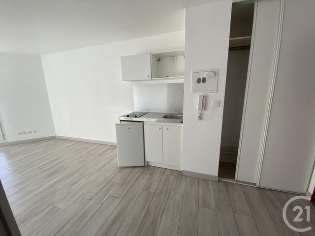 Appartement Studio à louer - 1 pièce - 28.0 m2 - MONTPELLIER - 34 - LANGUEDOC-ROUSSILLON - Century 21 Granié Immobilier