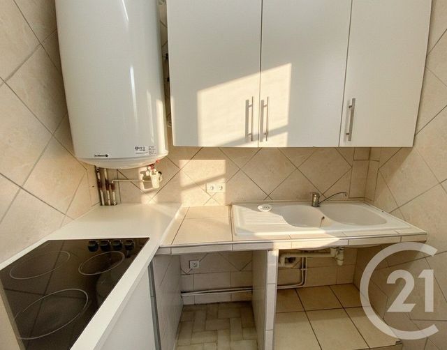 Appartement F3 à louer - 3 pièces - 42.0 m2 - MONTPELLIER - 34 - LANGUEDOC-ROUSSILLON - Century 21 Granié Immobilier