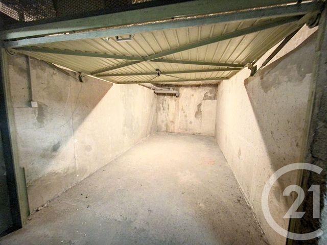 parking à louer - 11.0 m2 - MONTPELLIER - 34 - LANGUEDOC-ROUSSILLON - Century 21 Granié Immobilier
