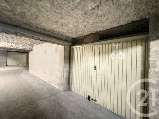 parking à louer - 11.0 m2 - MONTPELLIER - 34 - LANGUEDOC-ROUSSILLON - Century 21 Granié Immobilier