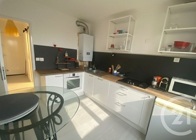 Appartement F2 à louer - 2 pièces - 47.58 m2 - MAUGUIO CARNON - 34 - LANGUEDOC-ROUSSILLON - Century 21 Granié Immobilier