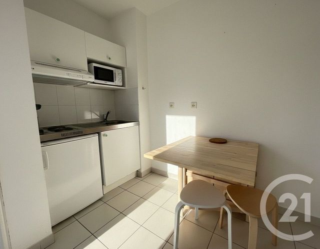 Appartement Studio à louer - 1 pièce - 18.0 m2 - MONTPELLIER - 34 - LANGUEDOC-ROUSSILLON - Century 21 Granié Immobilier