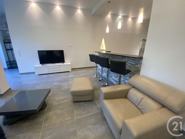 Appartement Loft à louer - 3 pièces - 101.0 m2 - MONTPELLIER - 34 - LANGUEDOC-ROUSSILLON - Century 21 Granié Immobilier