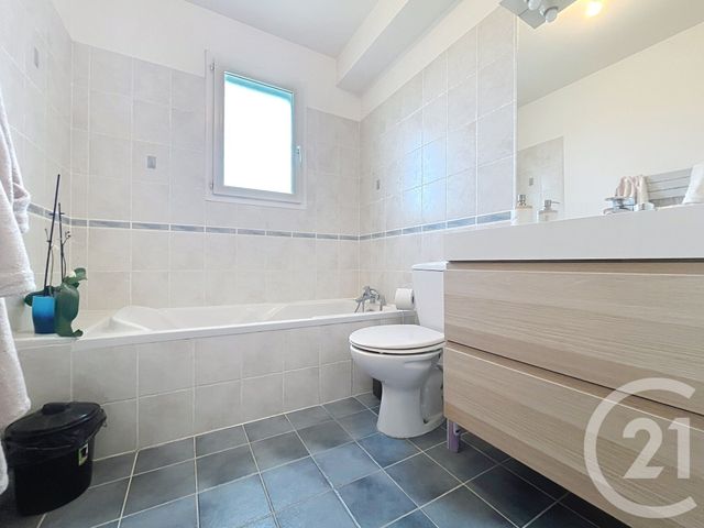 maison à louer - 4 pièces - 94.14 m2 - MONTPELLIER - 34 - LANGUEDOC-ROUSSILLON - Century 21 Granié Immobilier