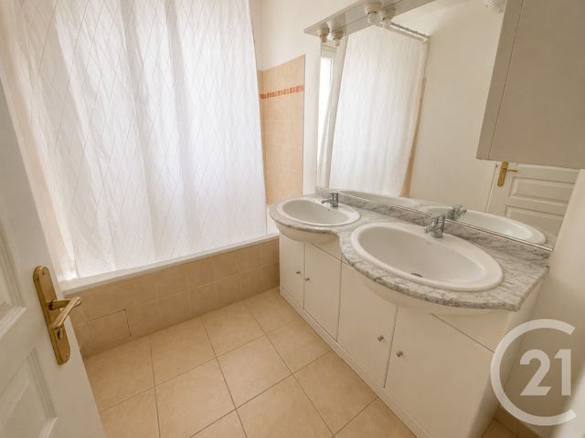 maison à louer - 5 pièces - 105.0 m2 - MONTPELLIER - 34 - LANGUEDOC-ROUSSILLON - Century 21 Granié Immobilier