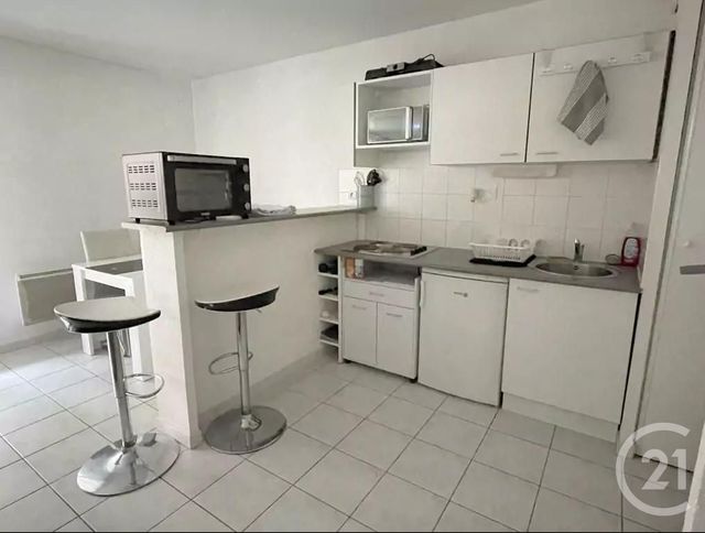 Appartement F2 à louer - 2 pièces - 48.87 m2 - MONTPELLIER - 34 - LANGUEDOC-ROUSSILLON - Century 21 Granié Immobilier