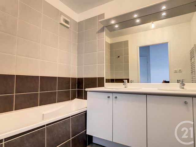 Appartement F3 à louer - 3 pièces - 70.51 m2 - MONTPELLIER - 34 - LANGUEDOC-ROUSSILLON - Century 21 Granié Immobilier