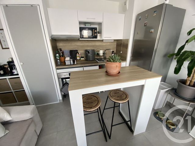 Appartement F2 à louer - 2 pièces - 37.4 m2 - MONTPELLIER - 34 - LANGUEDOC-ROUSSILLON - Century 21 Granié Immobilier