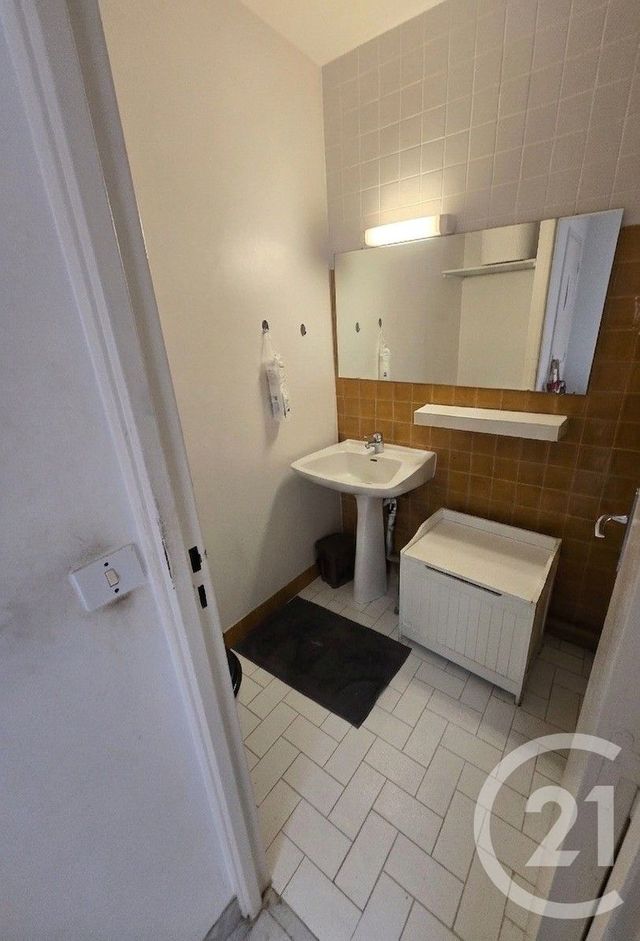Appartement F1 à louer - 1 pièce - 39.0 m2 - MONTPELLIER - 34 - LANGUEDOC-ROUSSILLON - Century 21 Granié Immobilier