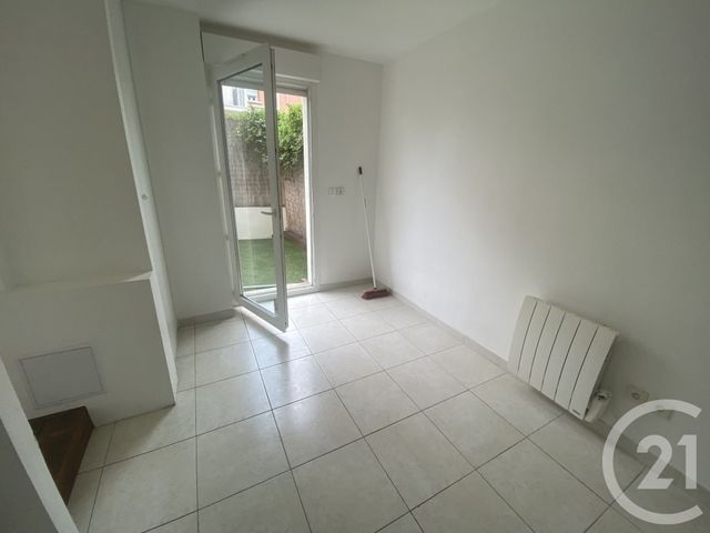 Appartement T2 à louer - 2 pièces - 27.0 m2 - MONTPELLIER - 34 - LANGUEDOC-ROUSSILLON - Century 21 Granié Immobilier