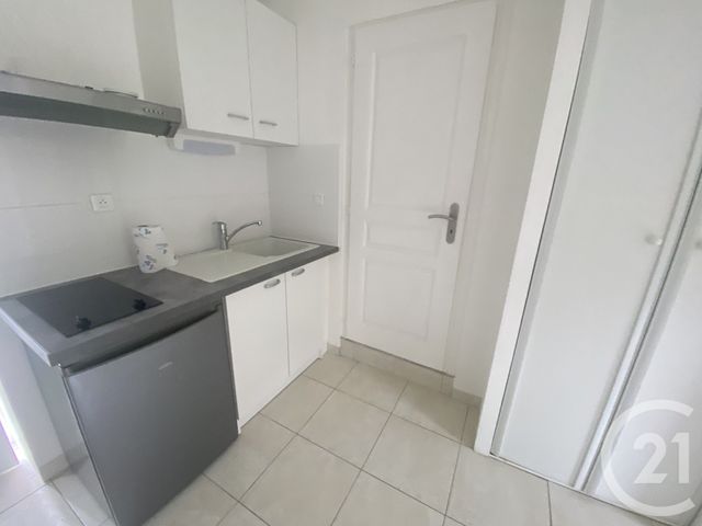 Appartement T2 à louer - 2 pièces - 27.0 m2 - MONTPELLIER - 34 - LANGUEDOC-ROUSSILLON - Century 21 Granié Immobilier