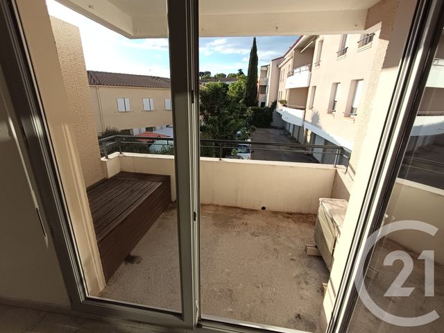 Appartement F1 à louer - 1 pièce - 36.2 m2 - ST JEAN DE VEDAS - 34 - LANGUEDOC-ROUSSILLON - Century 21 Granié Immobilier