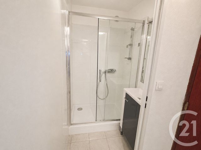 Appartement F1 à louer - 1 pièce - 36.2 m2 - ST JEAN DE VEDAS - 34 - LANGUEDOC-ROUSSILLON - Century 21 Granié Immobilier
