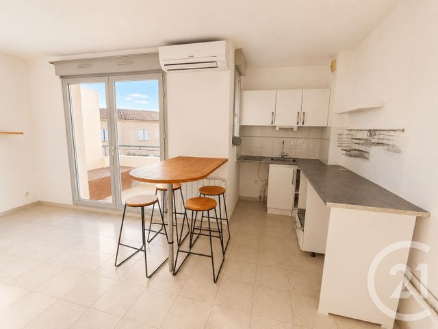 Appartement F1 à louer - 1 pièce - 36.2 m2 - ST JEAN DE VEDAS - 34 - LANGUEDOC-ROUSSILLON - Century 21 Granié Immobilier