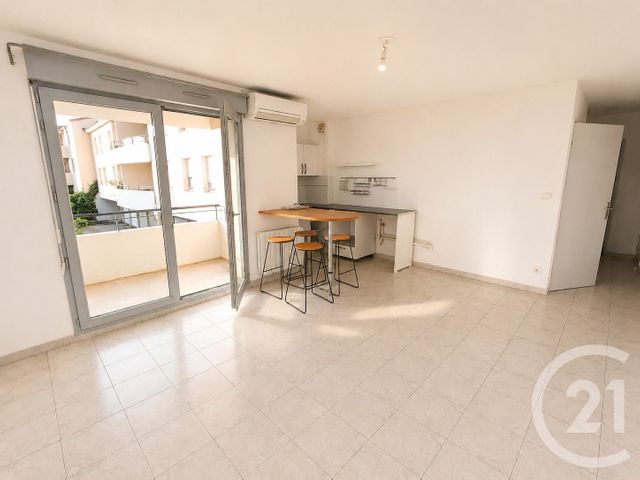 Appartement F1 à louer - 1 pièce - 36.2 m2 - ST JEAN DE VEDAS - 34 - LANGUEDOC-ROUSSILLON - Century 21 Granié Immobilier