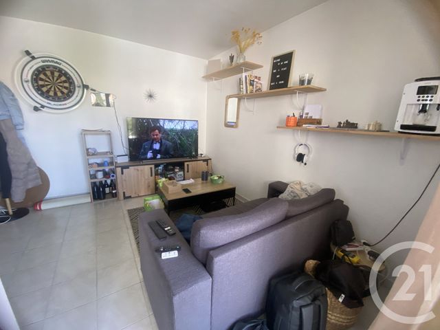 Appartement F1 à louer - 1 pièce - 36.2 m2 - ST JEAN DE VEDAS - 34 - LANGUEDOC-ROUSSILLON - Century 21 Granié Immobilier