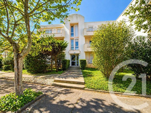 Appartement F3 à louer - 3 pièces - 69.2 m2 - MONTPELLIER - 34 - LANGUEDOC-ROUSSILLON - Century 21 Granié Immobilier