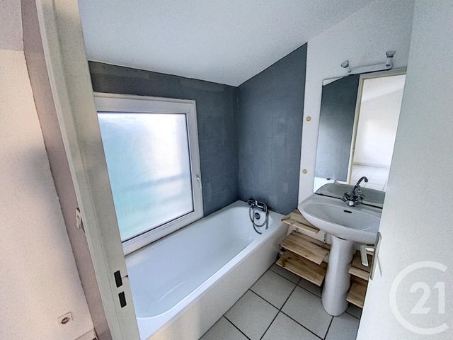 Appartement F2 à louer - 2 pièces - 44.0 m2 - MONTPELLIER - 34 - LANGUEDOC-ROUSSILLON - Century 21 Granié Immobilier