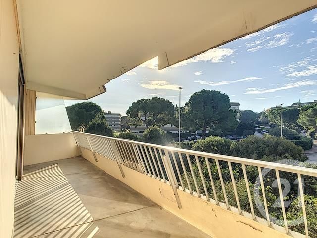 Appartement F1 à louer - 1 pièce - 27.0 m2 - MONTPELLIER - 34 - LANGUEDOC-ROUSSILLON - Century 21 Granié Immobilier