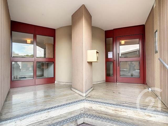 Appartement F1 à louer - 1 pièce - 27.0 m2 - MONTPELLIER - 34 - LANGUEDOC-ROUSSILLON - Century 21 Granié Immobilier