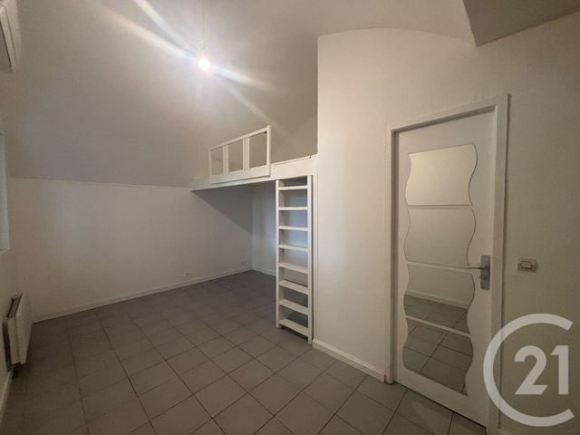 Appartement F1 à louer - 1 pièce - 27.74 m2 - MONTPELLIER - 34 - LANGUEDOC-ROUSSILLON - Century 21 Granié Immobilier