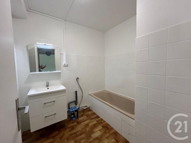Appartement F2 à louer - 2 pièces - 53.0 m2 - MONTPELLIER - 34 - LANGUEDOC-ROUSSILLON - Century 21 Granié Immobilier