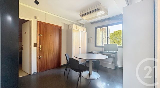 entreprise à louer - 76.0 m2 - MONTPELLIER - 34 - LANGUEDOC-ROUSSILLON - Century 21 Granié Immobilier