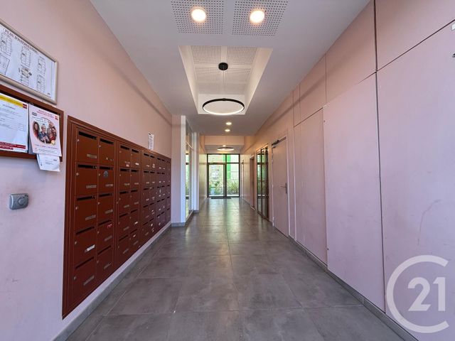 Appartement F3 à louer - 3 pièces - 60.2 m2 - JUVIGNAC - 34 - LANGUEDOC-ROUSSILLON - Century 21 Granié Immobilier