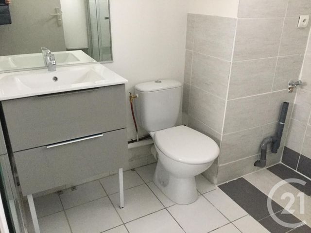 Appartement F1 bis à louer - 2 pièces - 29.6 m2 - MONTPELLIER - 34 - LANGUEDOC-ROUSSILLON - Century 21 Granié Immobilier