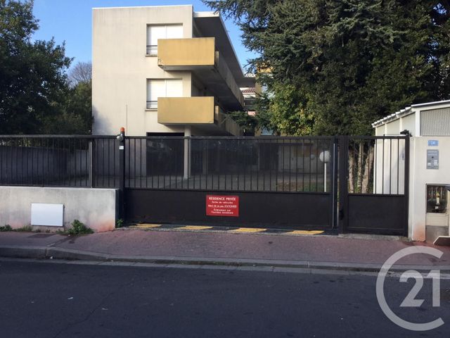 Appartement F1 bis à louer - 2 pièces - 29.6 m2 - MONTPELLIER - 34 - LANGUEDOC-ROUSSILLON - Century 21 Granié Immobilier