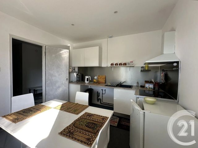 maison à louer - 4 pièces - 86.94 m2 - LUNEL - 34 - LANGUEDOC-ROUSSILLON - Century 21 Granié Immobilier