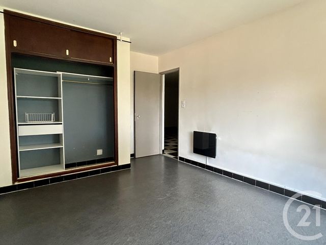 maison à louer - 4 pièces - 86.94 m2 - LUNEL - 34 - LANGUEDOC-ROUSSILLON - Century 21 Granié Immobilier