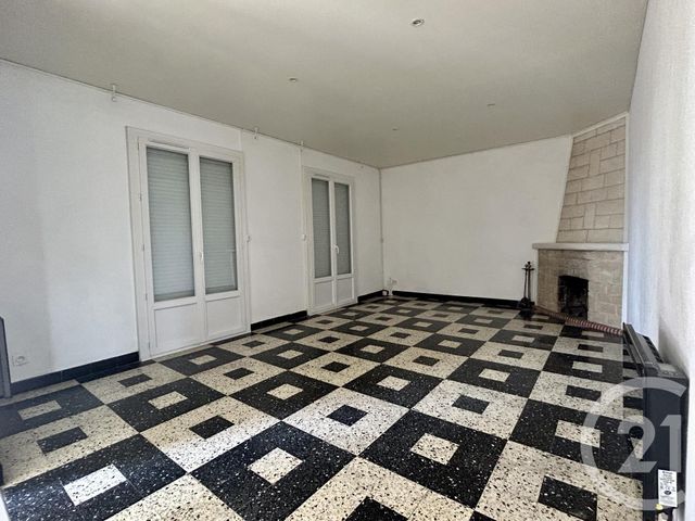 maison à louer - 4 pièces - 86.94 m2 - LUNEL - 34 - LANGUEDOC-ROUSSILLON - Century 21 Granié Immobilier