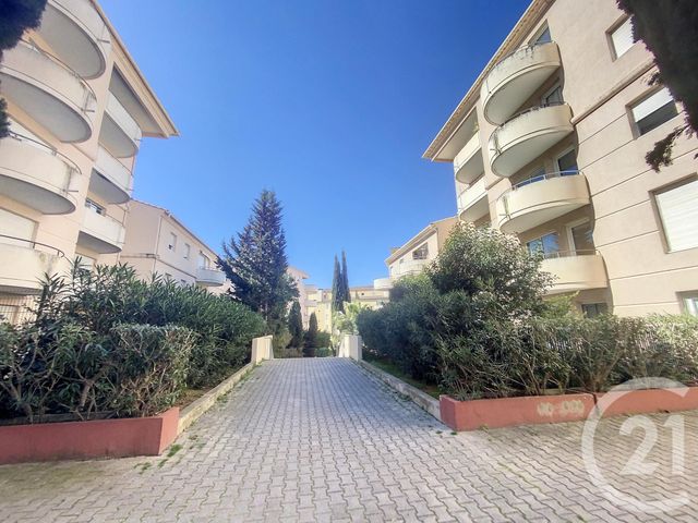Appartement F2 à louer - 2 pièces - 45.84 m2 - MONTPELLIER - 34 - LANGUEDOC-ROUSSILLON - Century 21 Granié Immobilier