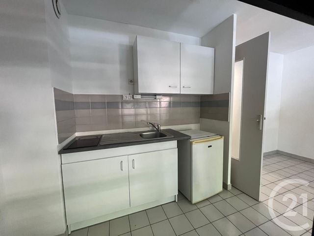 Appartement Studio à louer - 1 pièce - 28.0 m2 - MONTPELLIER - 34 - LANGUEDOC-ROUSSILLON - Century 21 Granié Immobilier