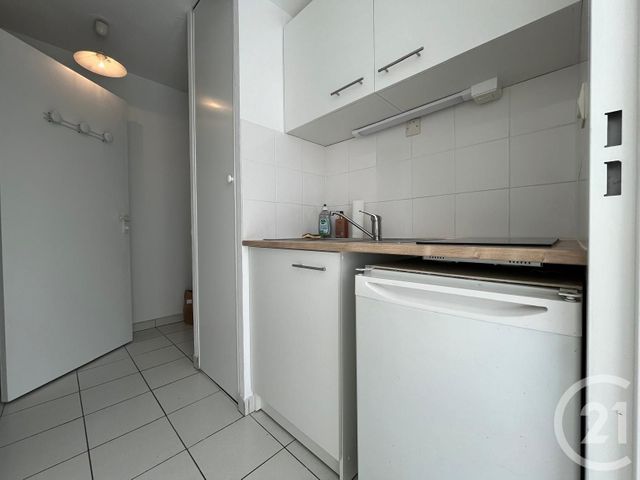 Appartement F1 à louer - 1 pièce - 24.0 m2 - MONTPELLIER - 34 - LANGUEDOC-ROUSSILLON - Century 21 Granié Immobilier