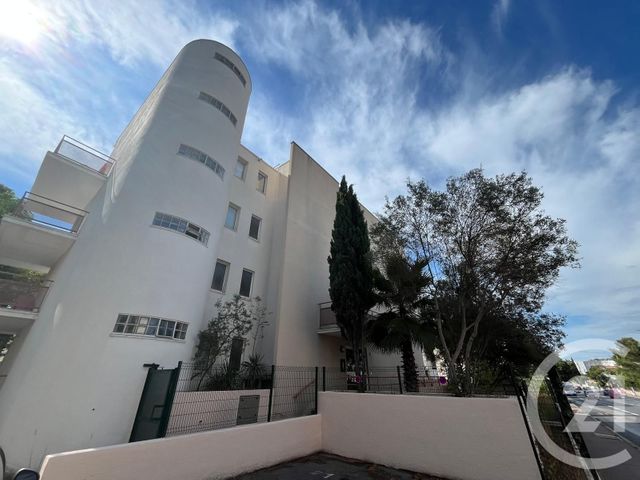 Appartement F1 à louer - 1 pièce - 24.0 m2 - MONTPELLIER - 34 - LANGUEDOC-ROUSSILLON - Century 21 Granié Immobilier