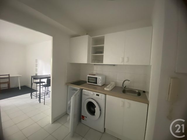 Appartement F1 à louer - 1 pièce - 32.25 m2 - MONTPELLIER - 34 - LANGUEDOC-ROUSSILLON - Century 21 Granié Immobilier