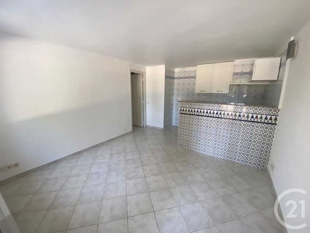 Appartement F2 à louer - 2 pièces - 30.0 m2 - MAUGUIO CARNON - 34 - LANGUEDOC-ROUSSILLON - Century 21 Granié Immobilier