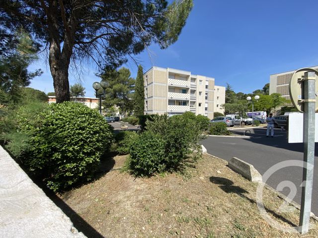 Appartement F1 à louer - 1 pièce - 26.0 m2 - MONTPELLIER - 34 - LANGUEDOC-ROUSSILLON - Century 21 Granié Immobilier