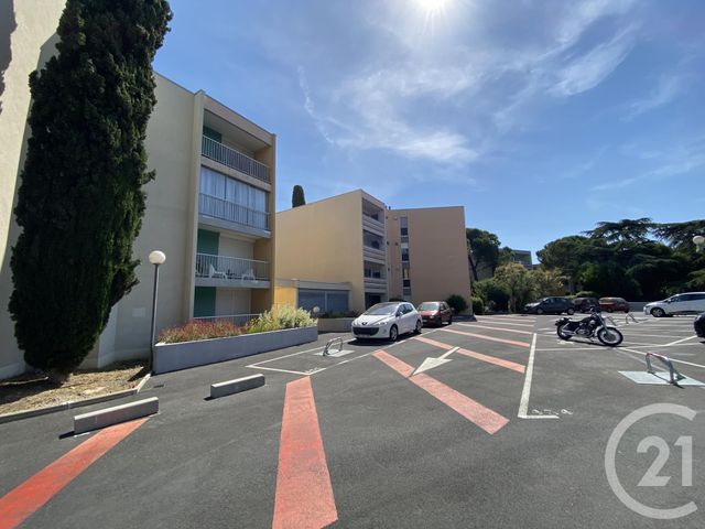 Appartement F1 à louer - 1 pièce - 26.0 m2 - MONTPELLIER - 34 - LANGUEDOC-ROUSSILLON - Century 21 Granié Immobilier