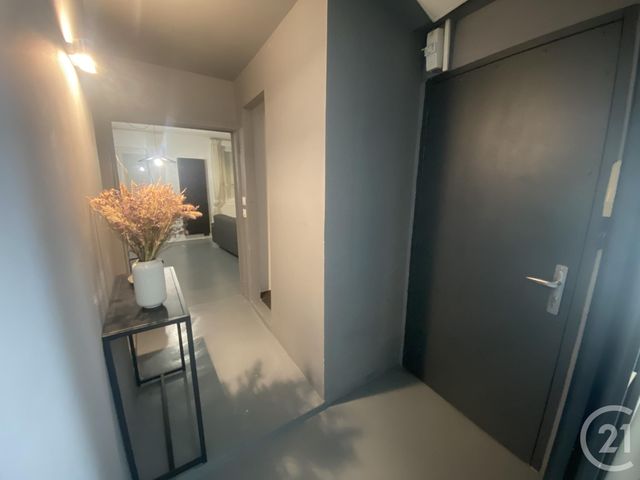 Appartement F2 à louer - 2 pièces - 45.54 m2 - MONTPELLIER - 34 - LANGUEDOC-ROUSSILLON - Century 21 Granié Immobilier