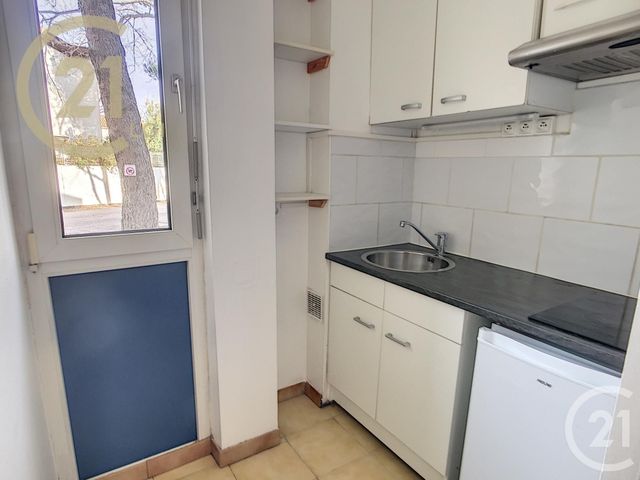 Appartement F2 à louer - 2 pièces - 46.47 m2 - MONTPELLIER - 34 - LANGUEDOC-ROUSSILLON - Century 21 Granié Immobilier