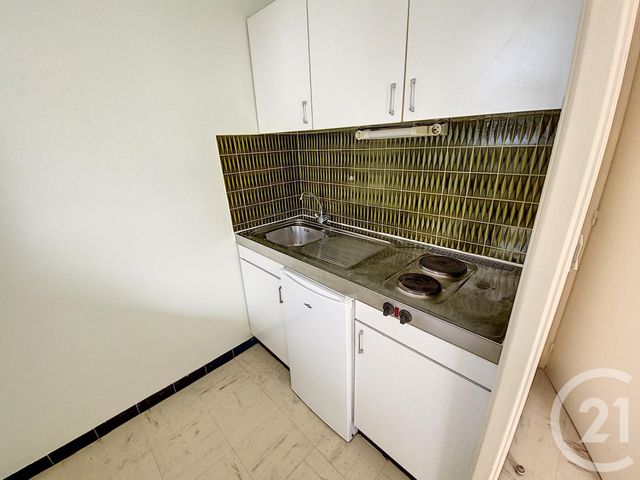 Appartement F1 à louer - 1 pièce - 25.0 m2 - MONTPELLIER - 34 - LANGUEDOC-ROUSSILLON - Century 21 Granié Immobilier