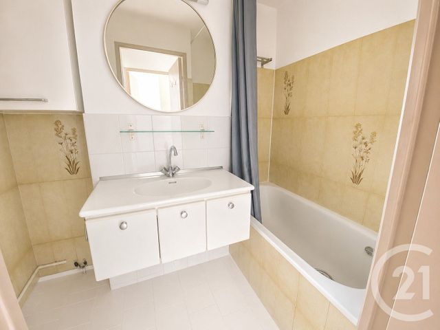Appartement F3 à louer - 3 pièces - 72.36 m2 - MONTPELLIER - 34 - LANGUEDOC-ROUSSILLON - Century 21 Granié Immobilier