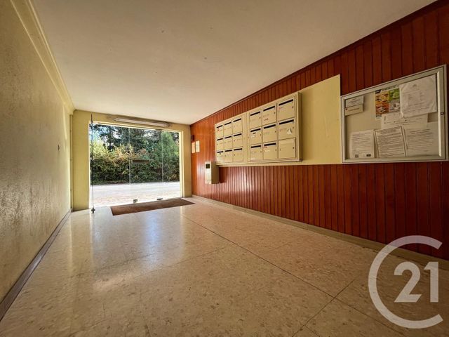 Appartement F1 à louer - 1 pièce - 30.0 m2 - MONTPELLIER - 34 - LANGUEDOC-ROUSSILLON - Century 21 Granié Immobilier