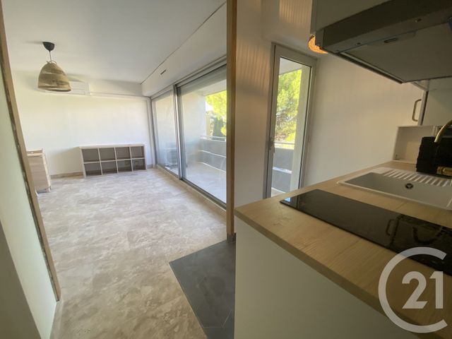 Appartement F1 à louer - 1 pièce - 27.0 m2 - MONTPELLIER - 34 - LANGUEDOC-ROUSSILLON - Century 21 Granié Immobilier