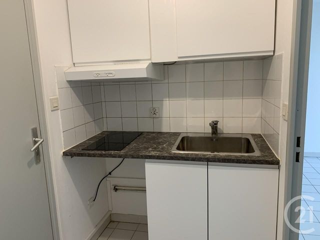 Appartement Studio à louer - 1 pièce - 16.7 m2 - MONTPELLIER - 34 - LANGUEDOC-ROUSSILLON - Century 21 Granié Immobilier