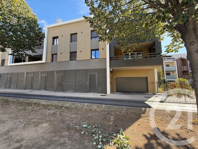 parking à louer - 11.0 m2 - CASTELNAU LE LEZ - 34 - LANGUEDOC-ROUSSILLON - Century 21 Granié Immobilier