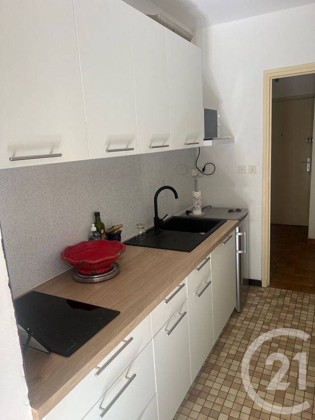 Appartement F2 à louer - 2 pièces - 50.0 m2 - MONTPELLIER - 34 - LANGUEDOC-ROUSSILLON - Century 21 Granié Immobilier
